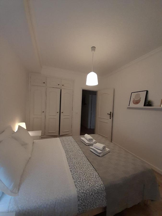 Amalia Rodrigues -Apartamento Com 3 Quartos Em Pleno Coracao De 伊利亚武 外观 照片